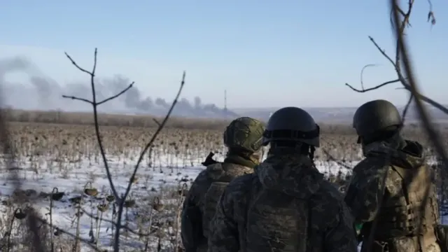 Киев отрицает контроль России над Соледаром