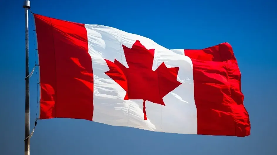 «АиФ»: 12-классник из Торонто баллотируется на пост мэра крупнейшего города Канады