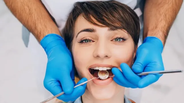 У женщины из Татарстана сгнила челюсть из-за страха стоматологов