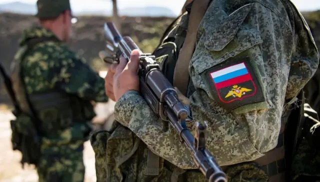 Политолог Иван Аркатов объяснил, для чего ввели военное положение в новых регионах России