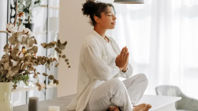 Ученые рассказали о необычном влиянии медитации на мозг