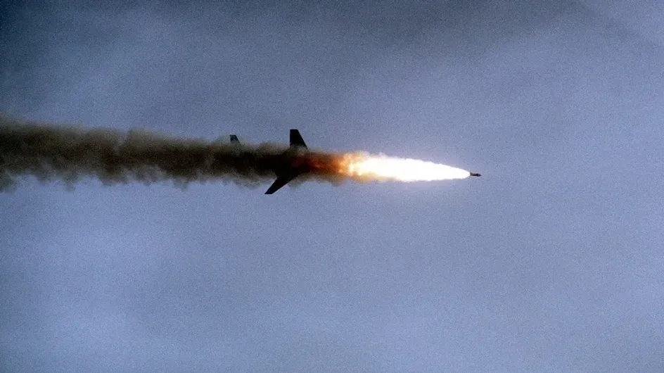 В Сети найдены кадры удара «хитрой» крылатой ракетой ВС РФ по цели ВСУ в Киеве