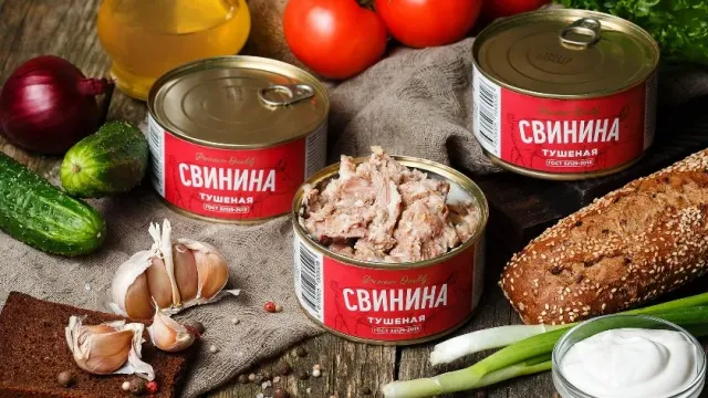 Диетолог Кадырова: мясные консервы и колбаса портят кожу