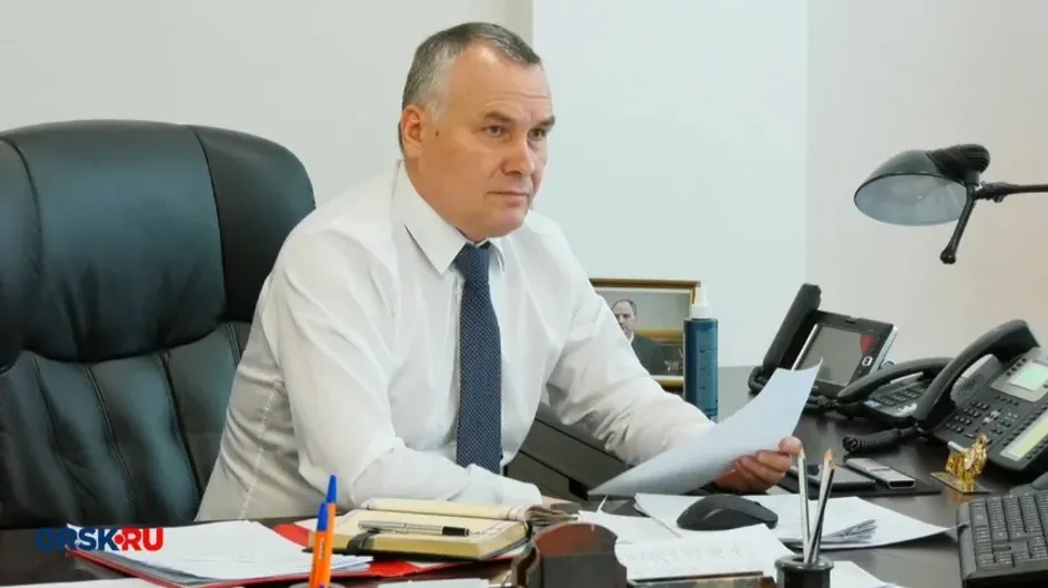 Глава Орска Козупица сообщил, что его сын Николай живет за границей из-за работы