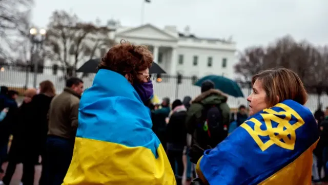 Останки советских воинов-освободителей во Львове перенесут на окраину города