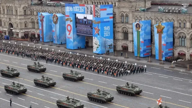 Прямая онлайн-трансляция Парада Победы в Москве 9 мая 2023