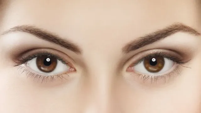 SP: Учёные НСЗ обнаружили связь между цветом глаз, меланомой и карциномой