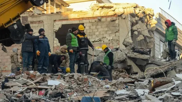 Землетрясения в Турции и Сирии: около 33 000 погибших по последним оценкам