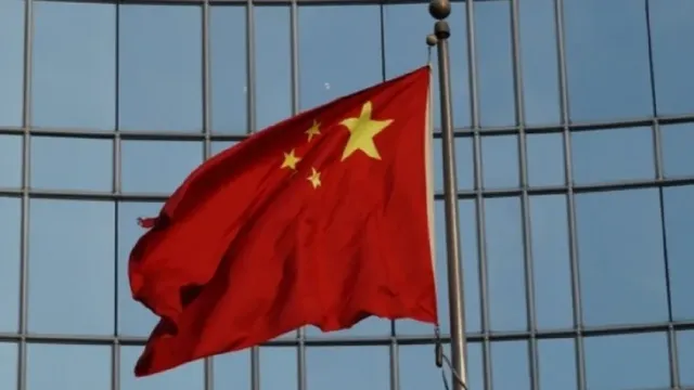 РИА Новости проинформировало, кто много заработает на схватке США с Китаем