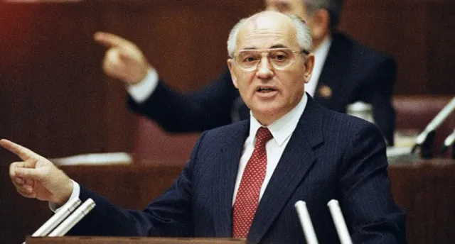 Церемония прощания с Михаилом Горбачевым началась в Доме союзов в Москве