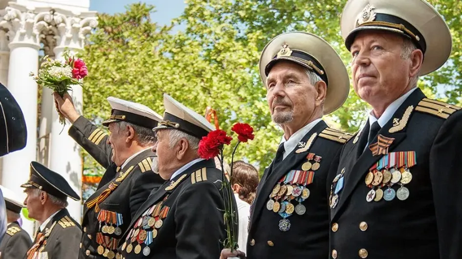 В Киргизии ветеранам ВОВ в честь Дня Победы выплатят по 1 100 долларов