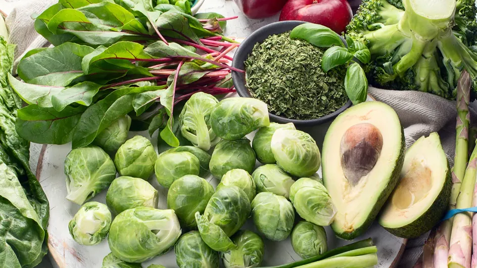 Назван витамин, который дает силу в пожилом возрасте