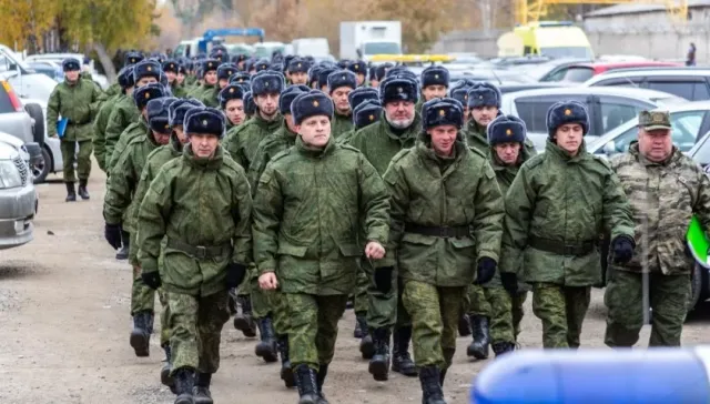 Повестки в военкомат продолжают приходить после завершения мобилизации