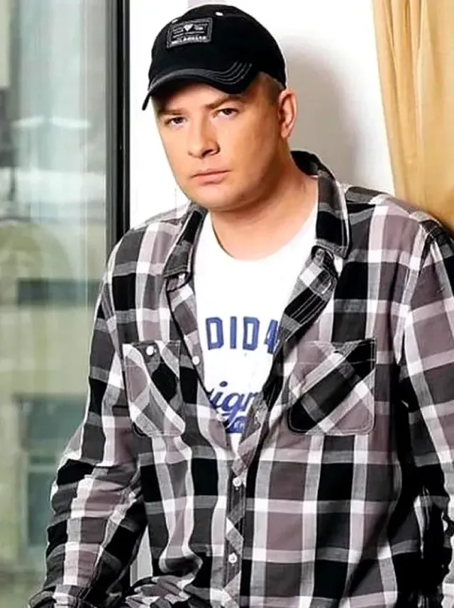 Андрей Данилко не смог покинуть Украину из-за новых правил выезда из страны