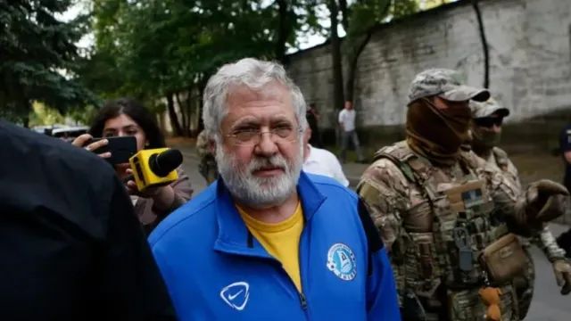 Суздальцев заявил о переходе управления Украиной к США после ареста Коломойского