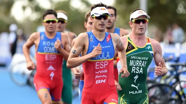 World Triatlon допустил россиян до международных соревнований