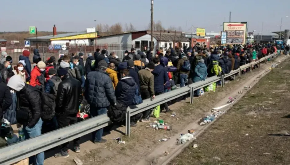 Власти Польши объявили об отказе в выплате социальных пособий для украинских беженцев