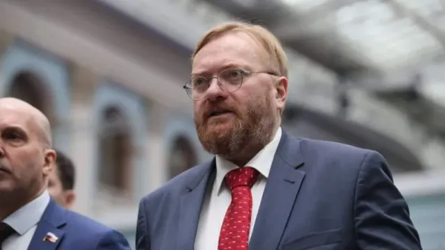 Парламентарий Виталий Милонов объяснил, что нужно делать с «членолепцами»