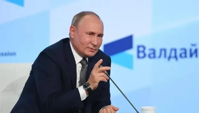 Путин заявил, что в РФ существует проблема излишней централизации