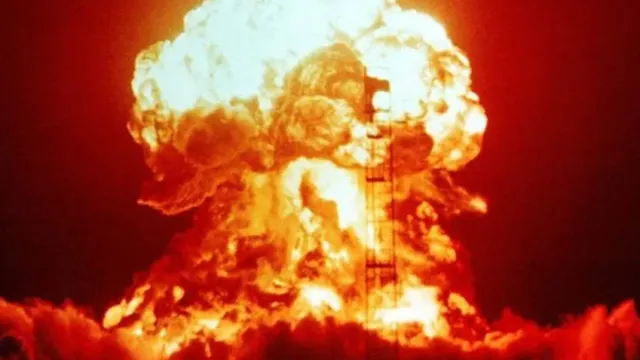Стармер заявил, что готов применить ядерное оружие, если понадобится