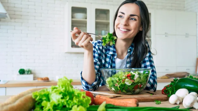 Назван популярный продукт, который ведет к мочекаменной болезни