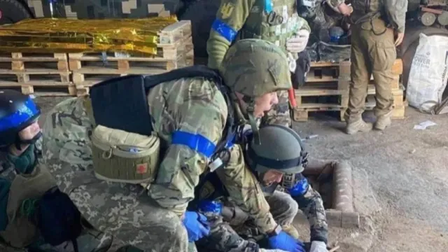 «РВ»: военнослужащие ВС Украины под огнем армии России несут потери в битве за Марьинку