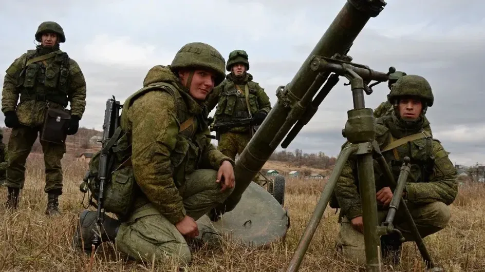 Минобороны: Миномётчики ВС РФ бьют по позициям ВСУ на границе Курской области