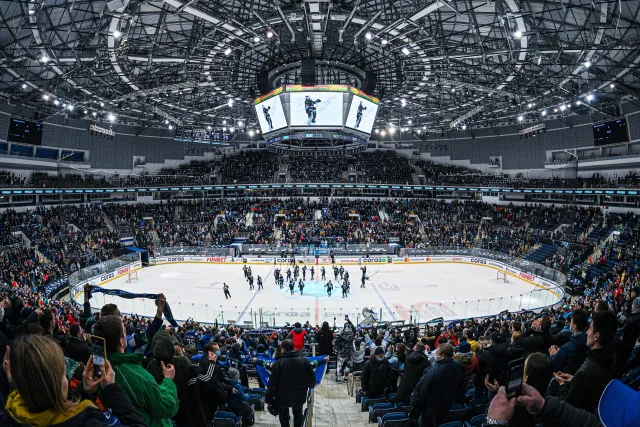 Представители КХЛ заявили о возможной паузе в рамках регулярного чемпионата из-за COVID-19