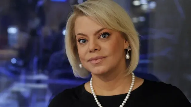 Яна Поплавская поддержала предложение передать жильё уехавших россиян сиротам и пенсионерам