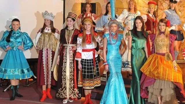 Больше 80% россиян считают, что самые красивые девушки живут в нашей стране
