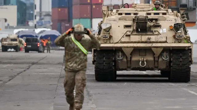 Эксперт Кнутов рассказал, почему у экипажей танков Abrams развиваются раковые заболевания