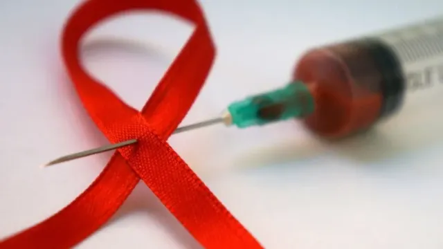 РБК: Эксперты проекта «Если быть точным» оценили ситуацию с ВИЧ в регионах РФ