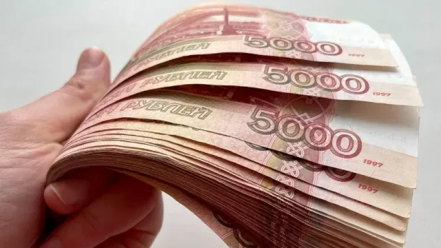 Мошенники украли у замглавы аппарата Госдумы 44 миллиона рублей