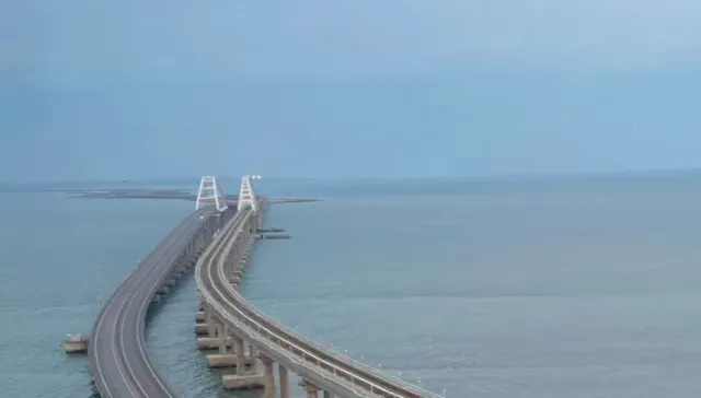 8 ноября с 04:00 до 16:00 будет приостановлено движение по Крымскому мосту