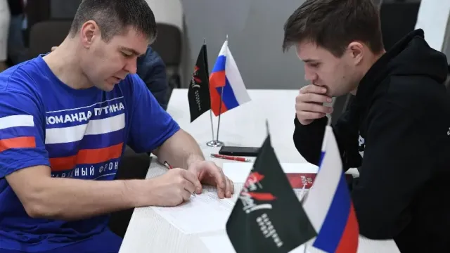 SHOT: в РФ начался сбор подписей на кандидатуру Путина на выборах президента
