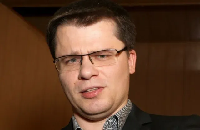 Гарик Харламов обратился к поклонникам из-за фейков в Сети о его русофобии