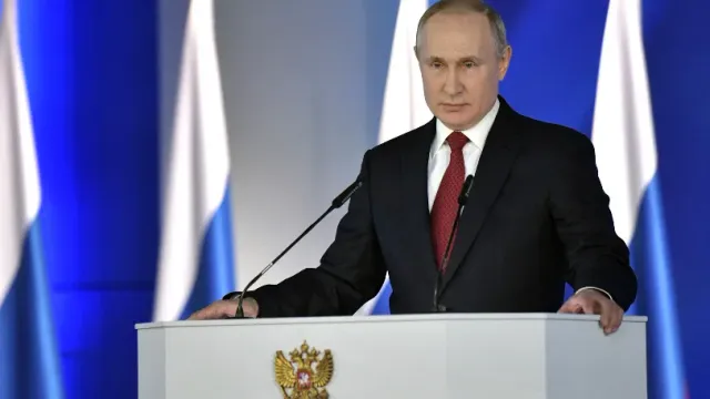Путин: Победить Россию на поле боя невозможно