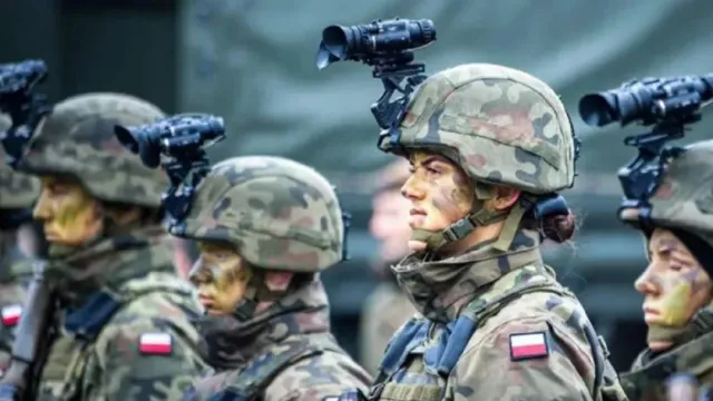Ищенко: НАТО сдерживает Польшу от конфликта с Россией