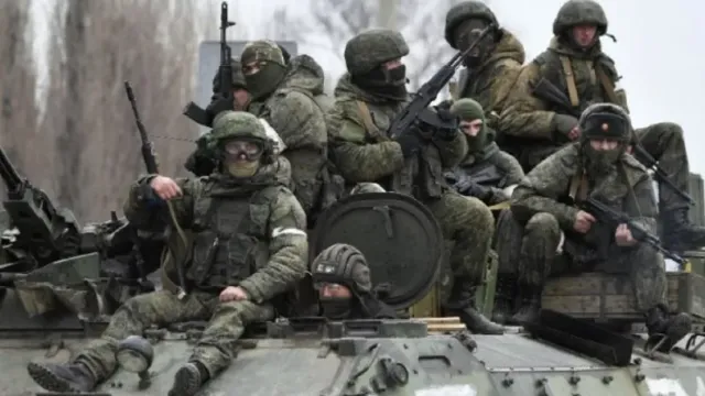 "МК" раскрыл детали героического боя российских военных под Урожайным