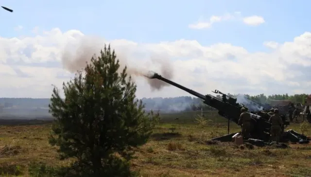 Донецк и Ясиноватая вновь обстреляны из 155-мм гаубиц стандарта НАТО