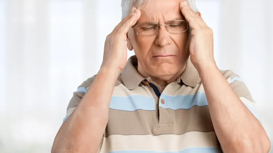 Россиянам посоветовали простой тест для распознания инсульта