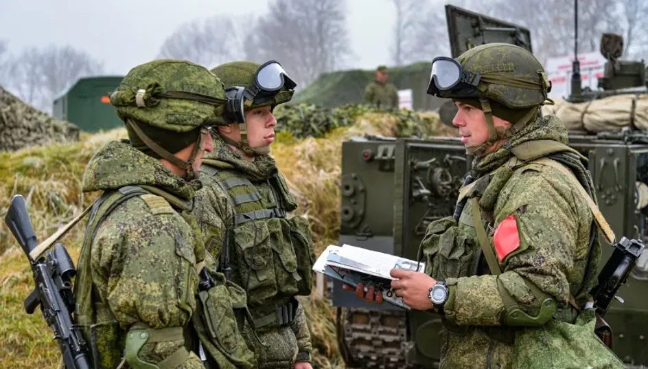 Оставили технику врагу: Военкор Котенок удивлен отступлением россиян из Херсона