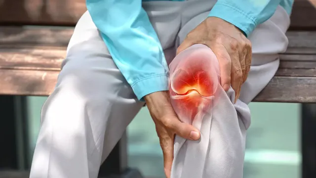 Россиянам назвали лучшие упражнения для «возрастных» суставов