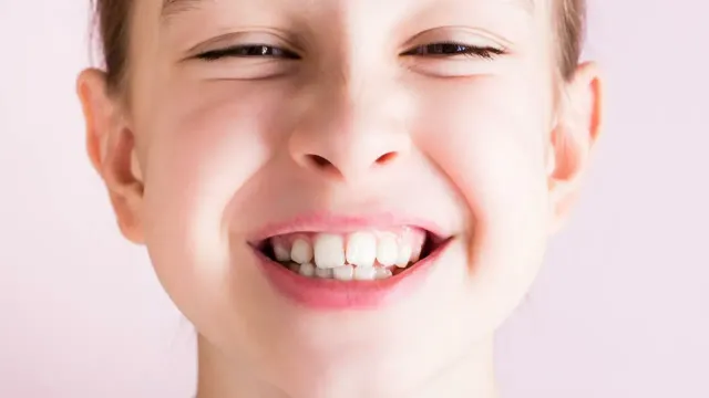 Названы главные ошибки родителей при уходе за детскими зубами