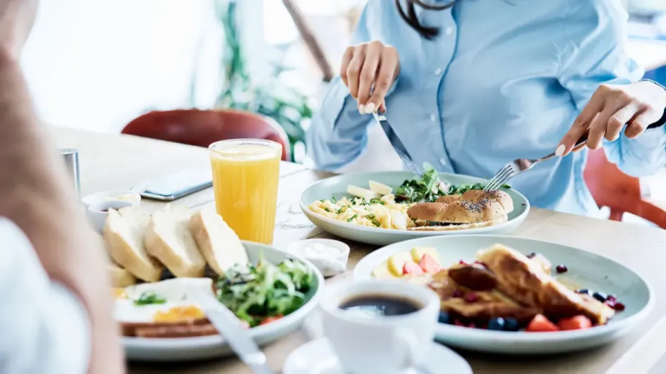 Врач объяснила, чем чреват пропуск завтрака Врач объяснила, чем чреват пропуск завтрака