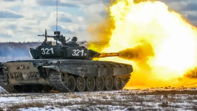 RV: Танки «Отважных» уничтожают войска ВС Украины у Сватово-Кременной