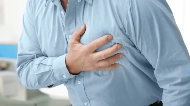 Стало известно, как часто инфаркты и инсульты случаются у молодежи