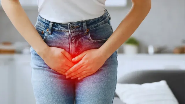 Россиянам назвали главную опасность частого цистита