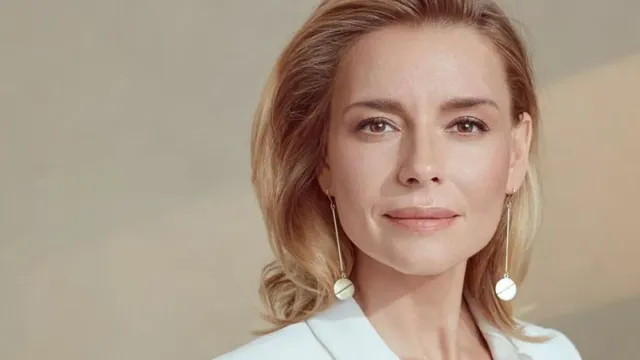 Актриса Любовь Толкалина выразила мнение о происходящем на Донбассе