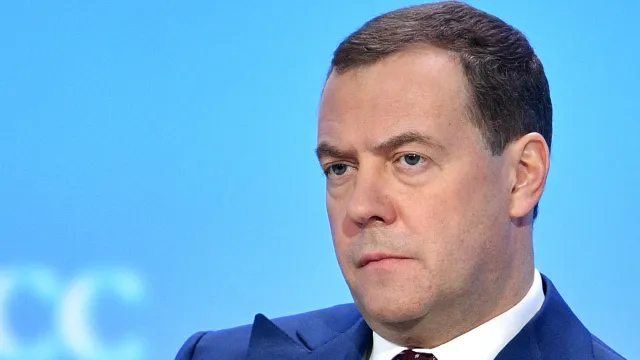 Медведев: Варшава должна понимать, чем грозит удар США по российским целям